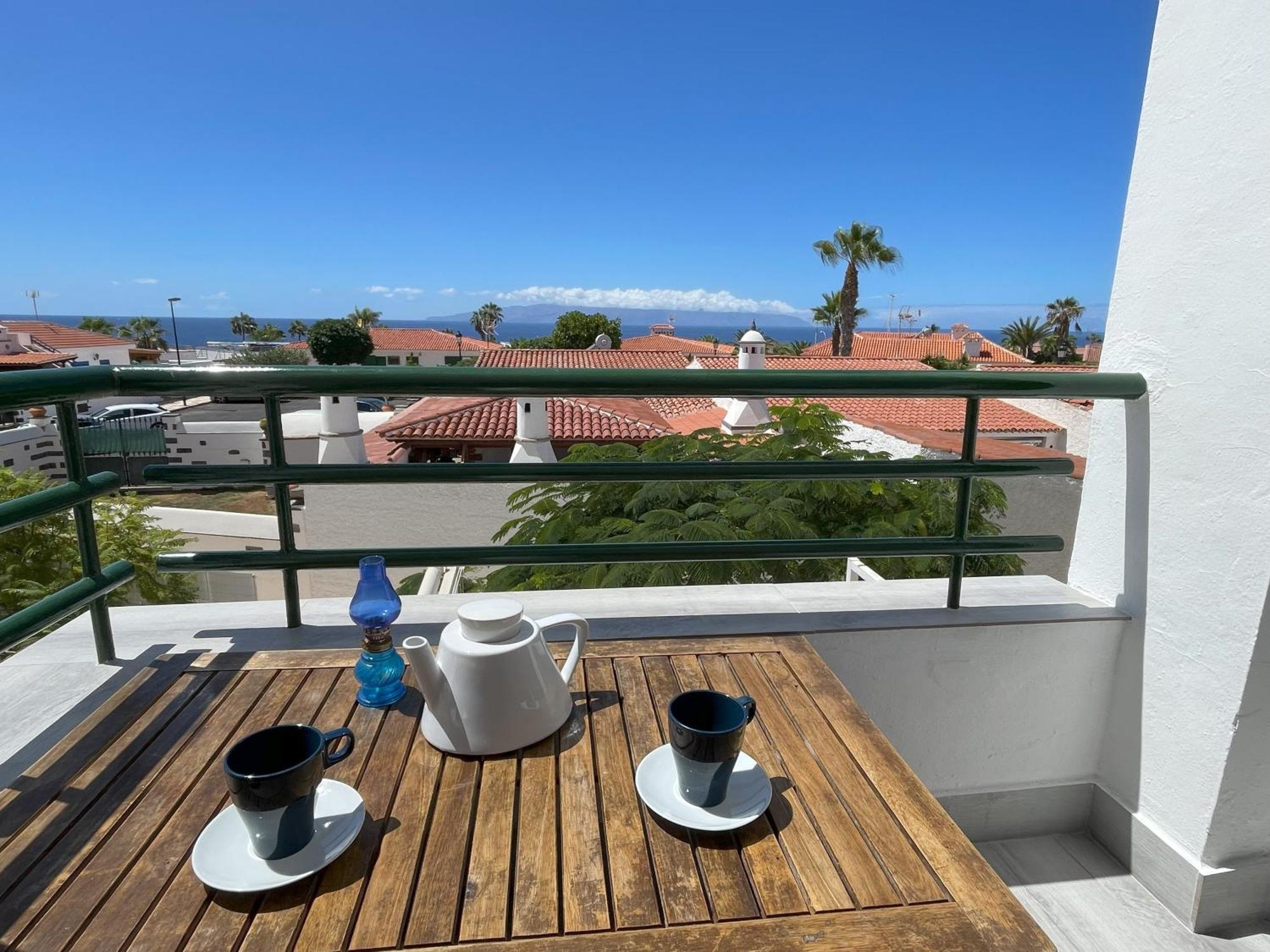 Newly Renovated With 2 Terrace, 2 Bedroom, 5min